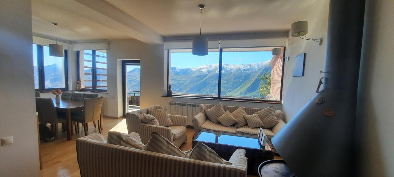 Chalet Marina Gudauri Luaran gambar